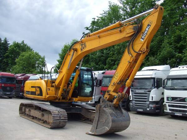 Tirdzniecība-Ķēžu ekskavators-JCB-JS200LC